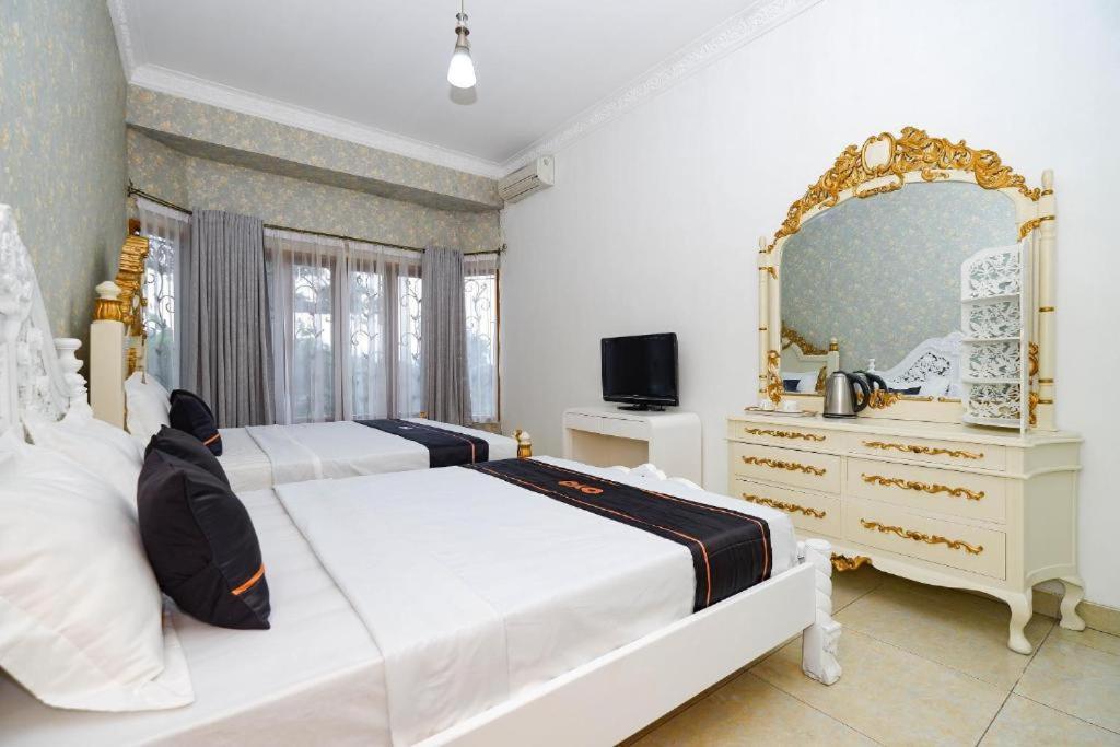 Guest House Gethsemane Salatiga Dış mekan fotoğraf