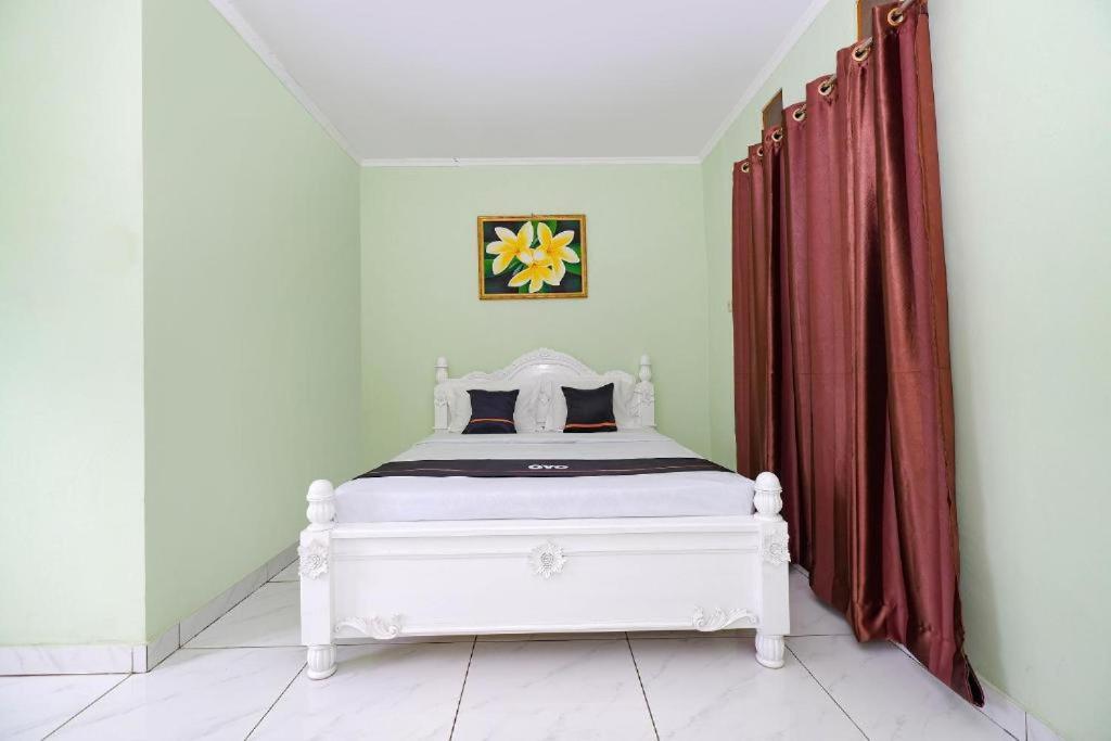Guest House Gethsemane Salatiga Dış mekan fotoğraf