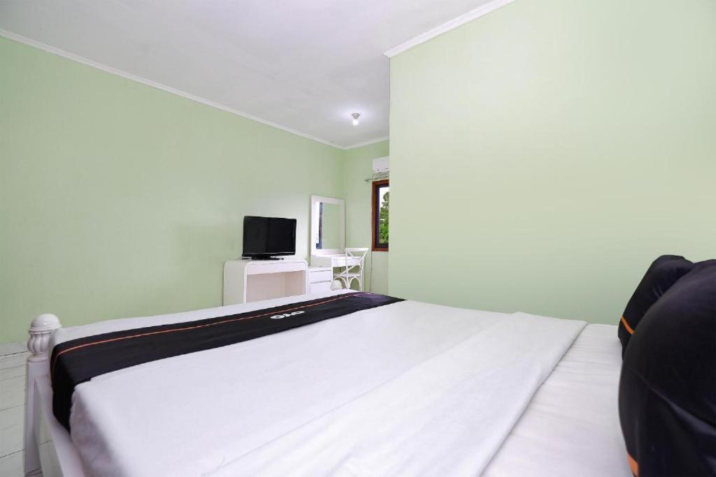 Guest House Gethsemane Salatiga Dış mekan fotoğraf
